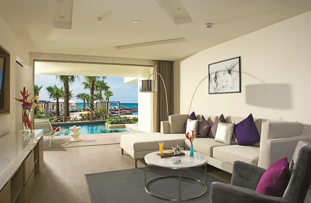 Breathless Riviera Cancun - Adults Only 莫雷洛斯港