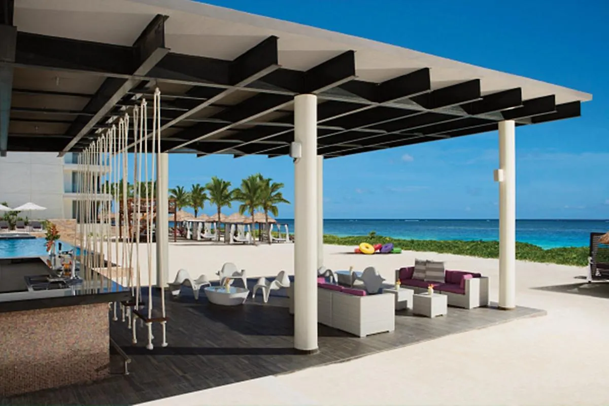 Breathless Riviera Cancun - Adults Only 莫雷洛斯港
