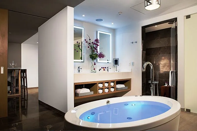 Breathless Riviera Cancun - Adults Only 莫雷洛斯港