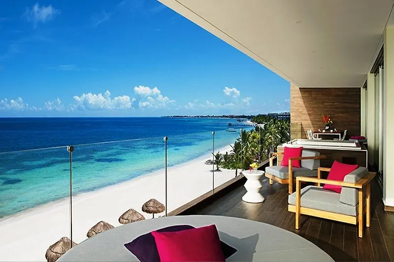 Breathless Riviera Cancun - Adults Only 莫雷洛斯港